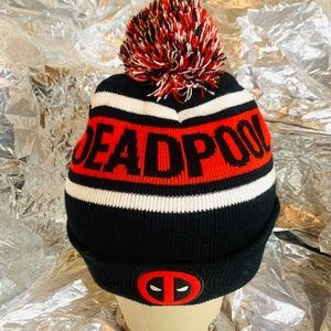 Marvel Men’s Deadpool Pom beanie
